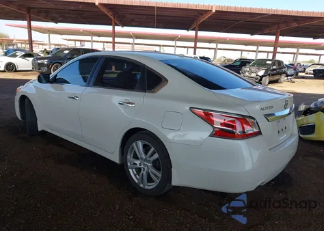 2015 Nissan Altima 3.5 Sl z USA, uszkodzony, nr VIN 1N4BL3AP1FC183001